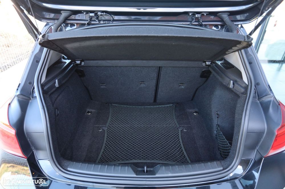 BMW 116 d EfficientDynamics - 18