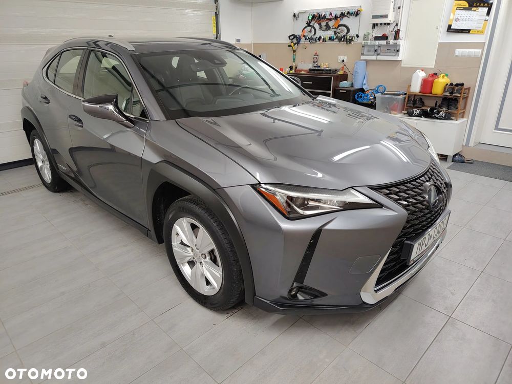 Lexus UX 250h Elegance 2WD - 15
