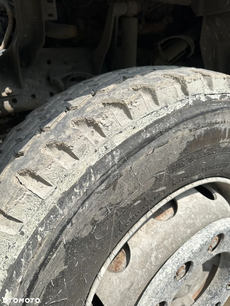 Mercedes-Benz Actros - 15