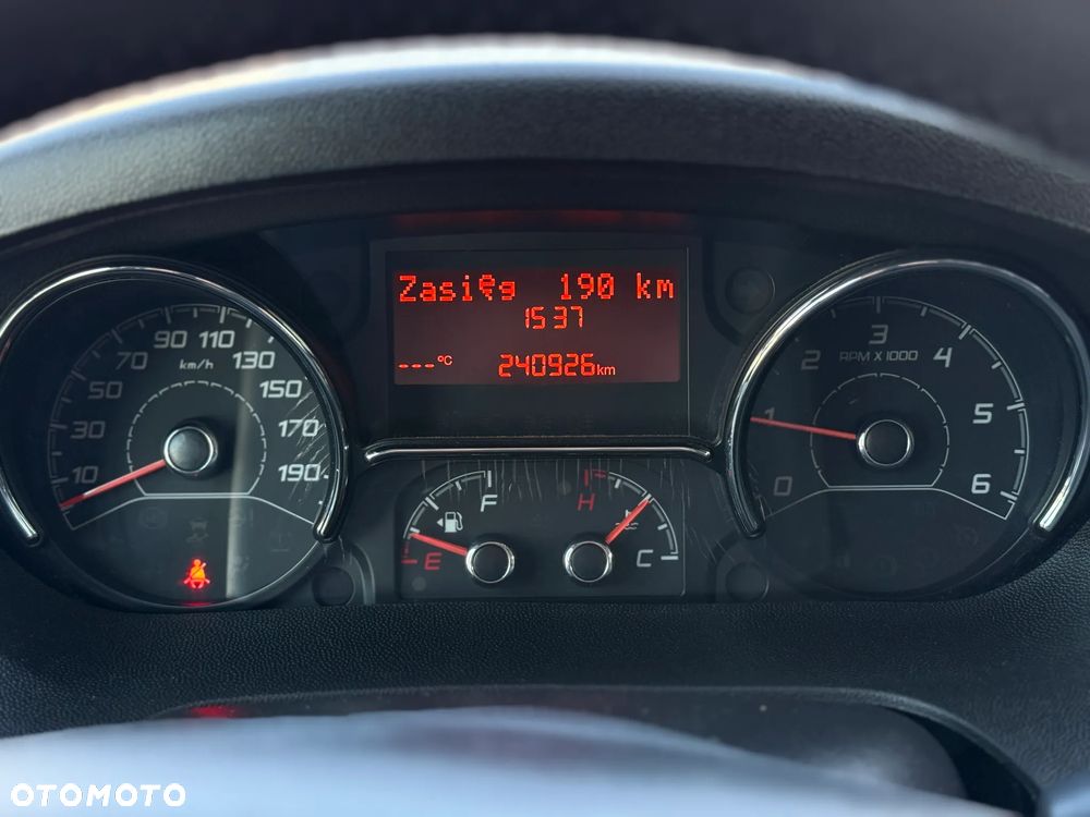 Fiat Ducato 2.3 131KM / Kontener 4,2m 8EP + Winda Dhollandia 750kg / 240.926KM PRZEBIEG / PO SERWISIE / ZAREJESTROWANY W PL - 18