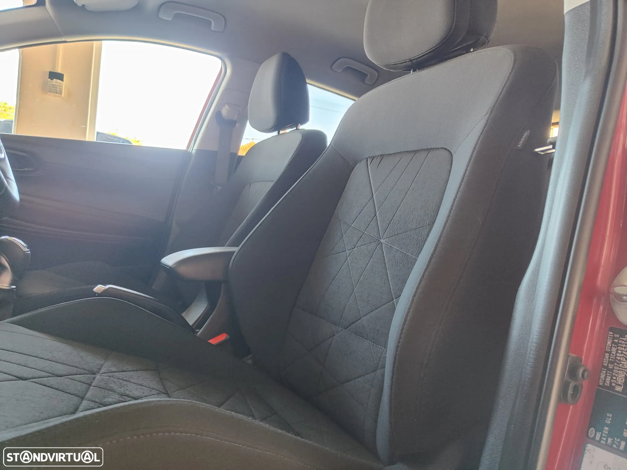 Hyundai Bayon 1.0 T-GDI Premium - 24
