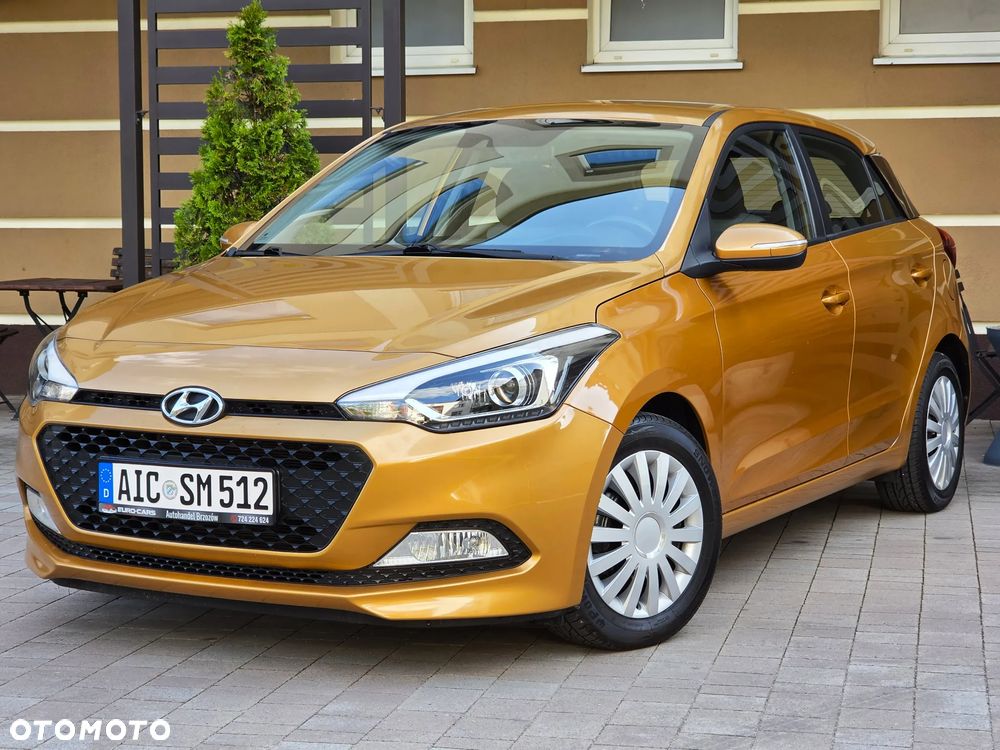 Hyundai i20 blue 1.2 YES Gold - 11