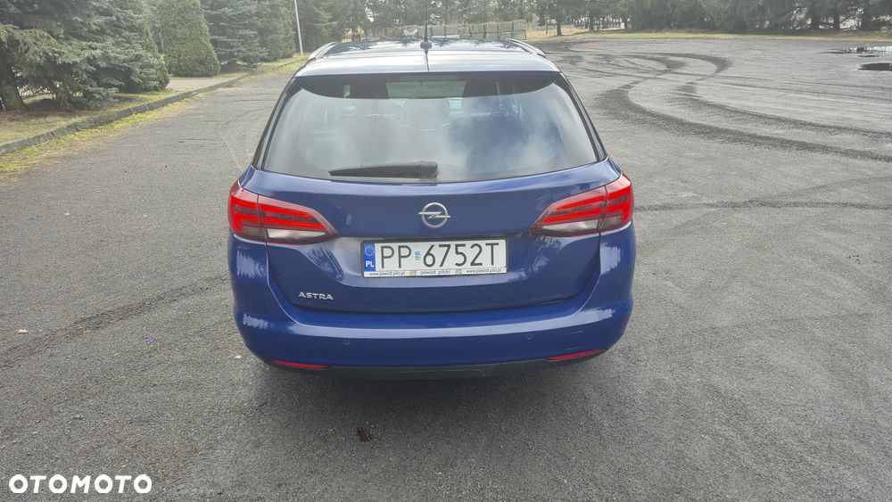 Opel Astra 1.4 Turbo 120 Jahre - 6