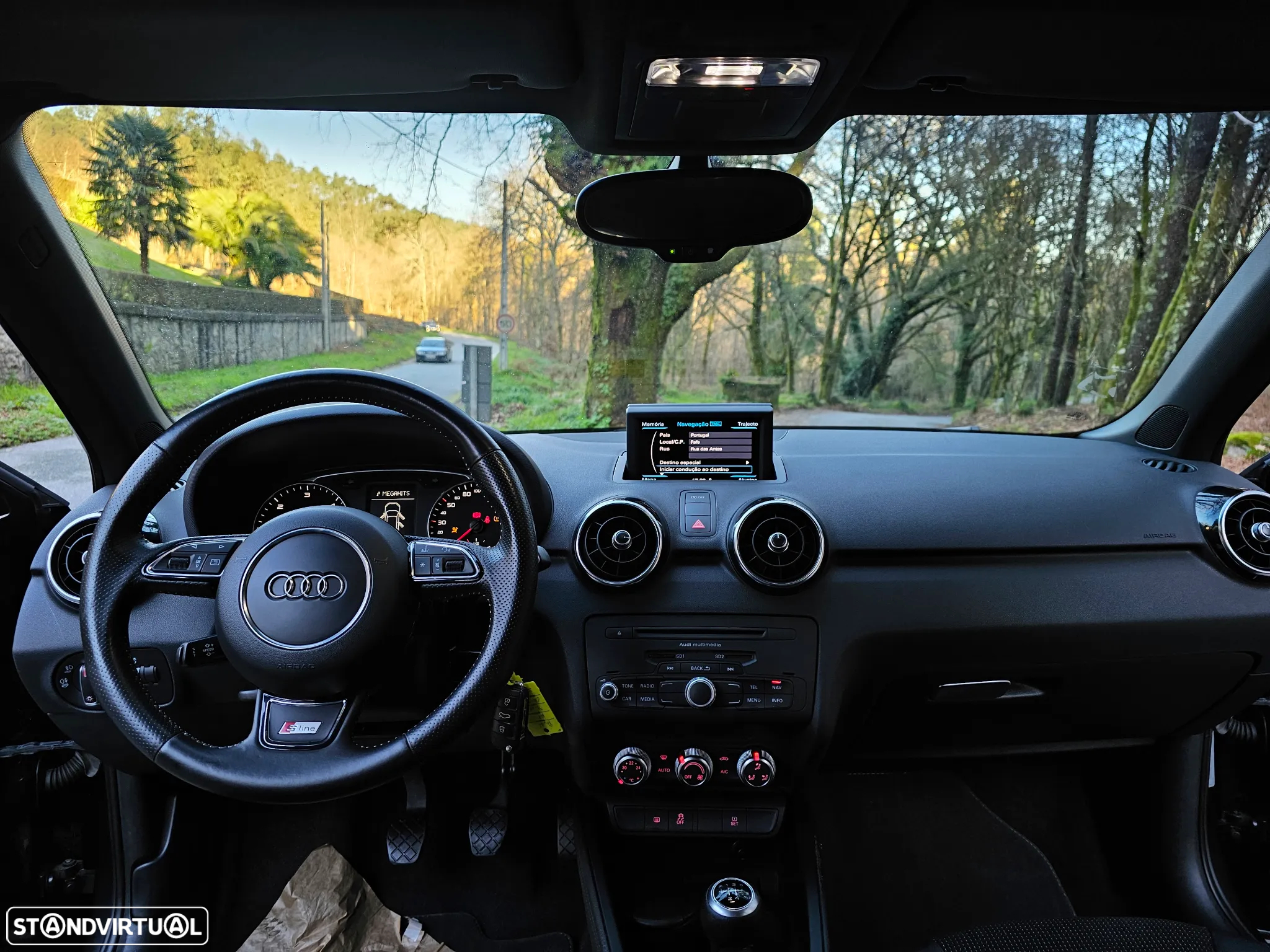Audi A1 Sportback 1.6 TDI S-line - 26