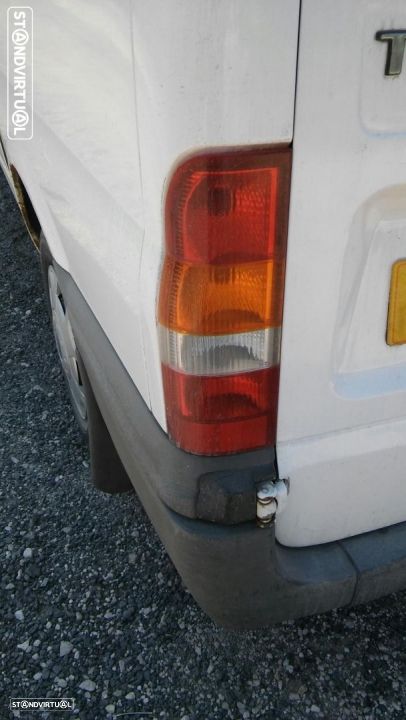 Ford transit para peças ler descriçao do anuncio - 6