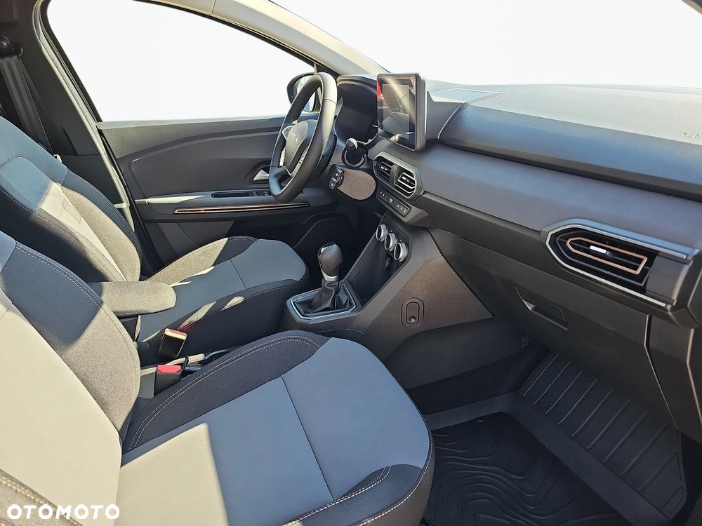 Dacia Jogger 1.6 Full Hybrid 140 Extreme MMT - 11