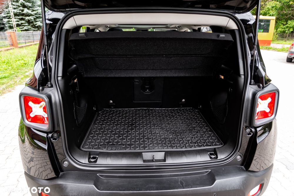 Jeep Renegade - 22