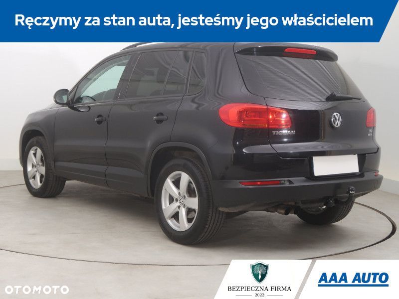 Volkswagen Tiguan - 6