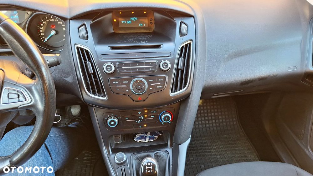 Ford Focus 1.6 Trend - 13