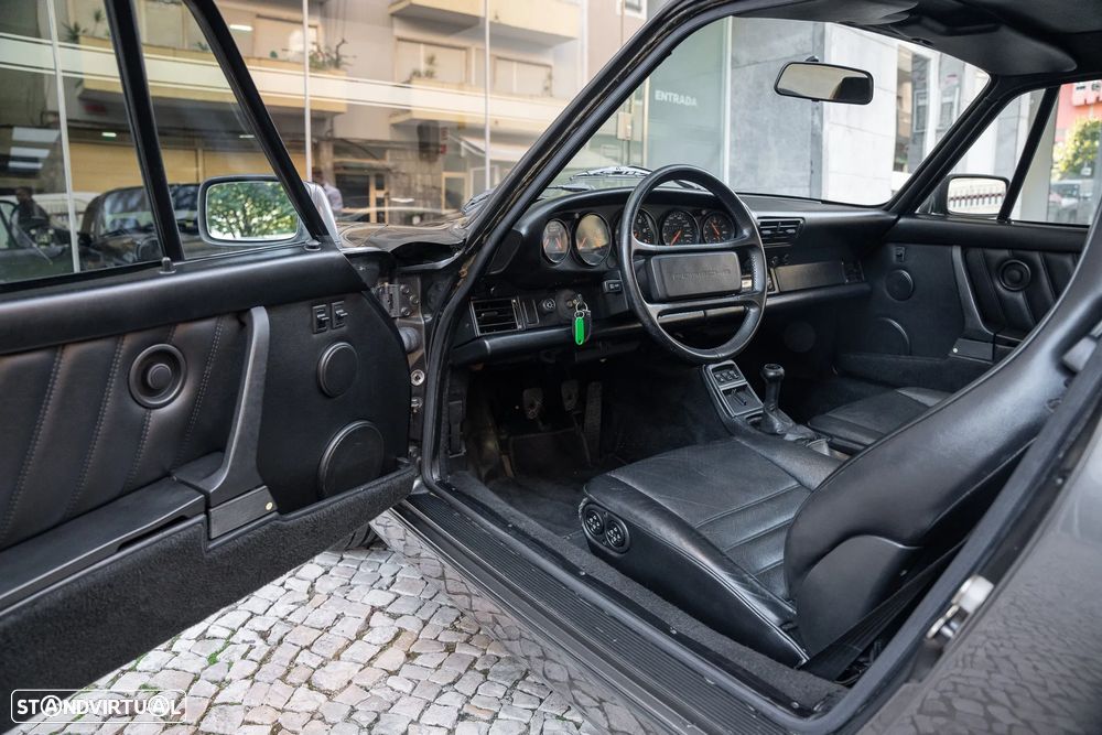 Porsche 911 (964) Coupé 3.6 Carrera 4 - 5