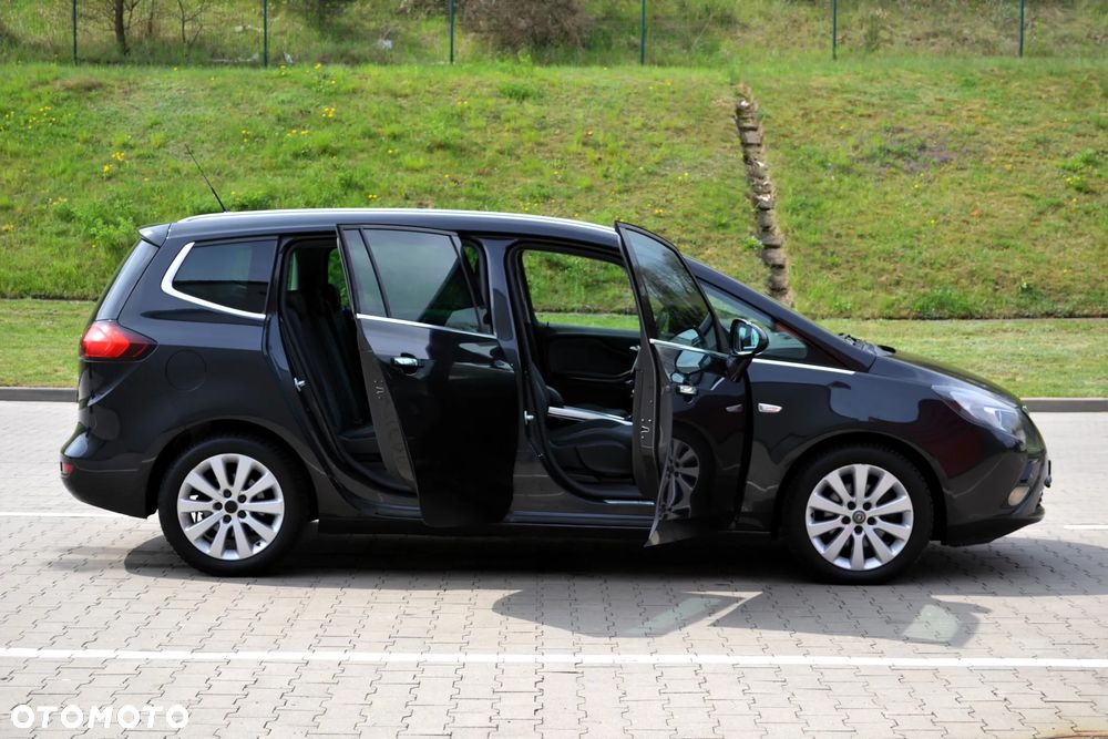 Opel Zafira 1.4 T Cosmo EcoFLEX S&S - 27