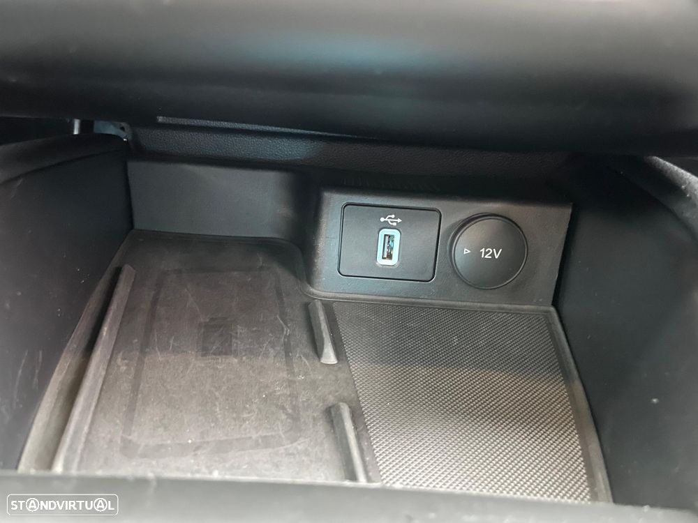 Ford Focus SW 1.5 TDCi EcoBlue ST-Line X - 24