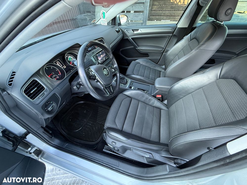 Volkswagen Golf Variant 1.6 TDI BlueMotion Technology DSG Lounge - 7