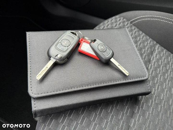 Opel Astra 1.4 Turbo Start/Stop Innovation - 40