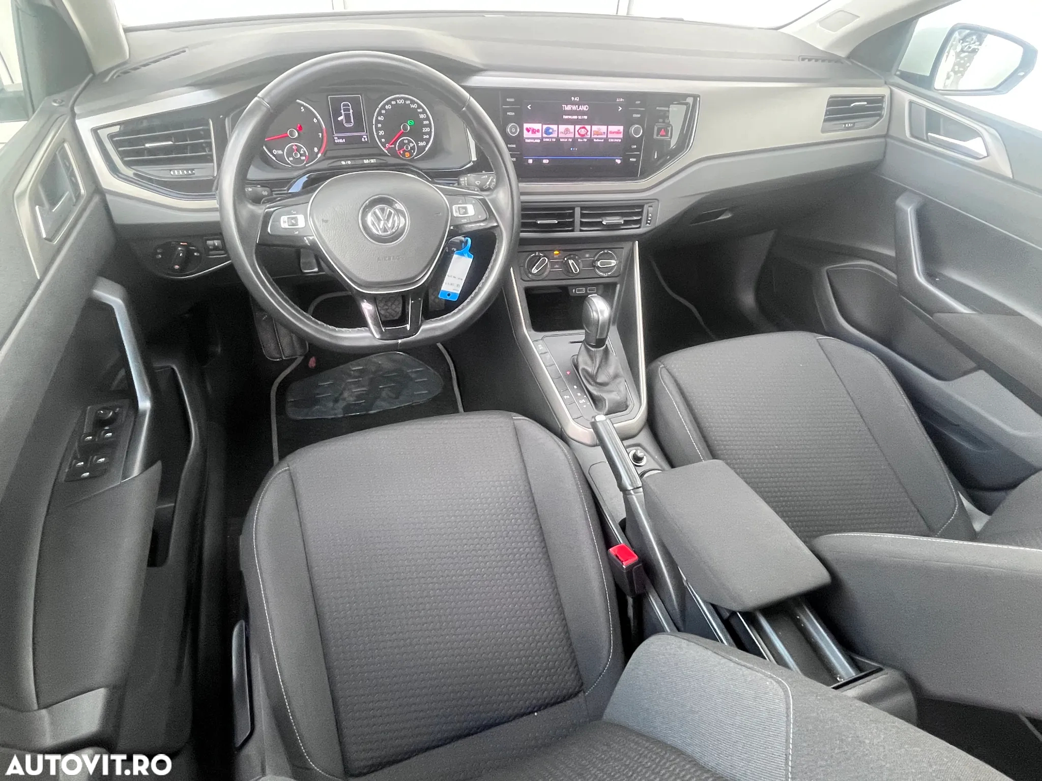 Volkswagen Polo 1.0 TSI DSG Comfortline - 8