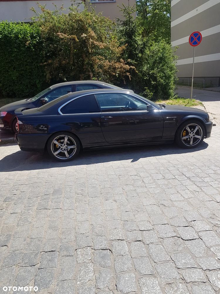 BMW Seria 3 323i - 1