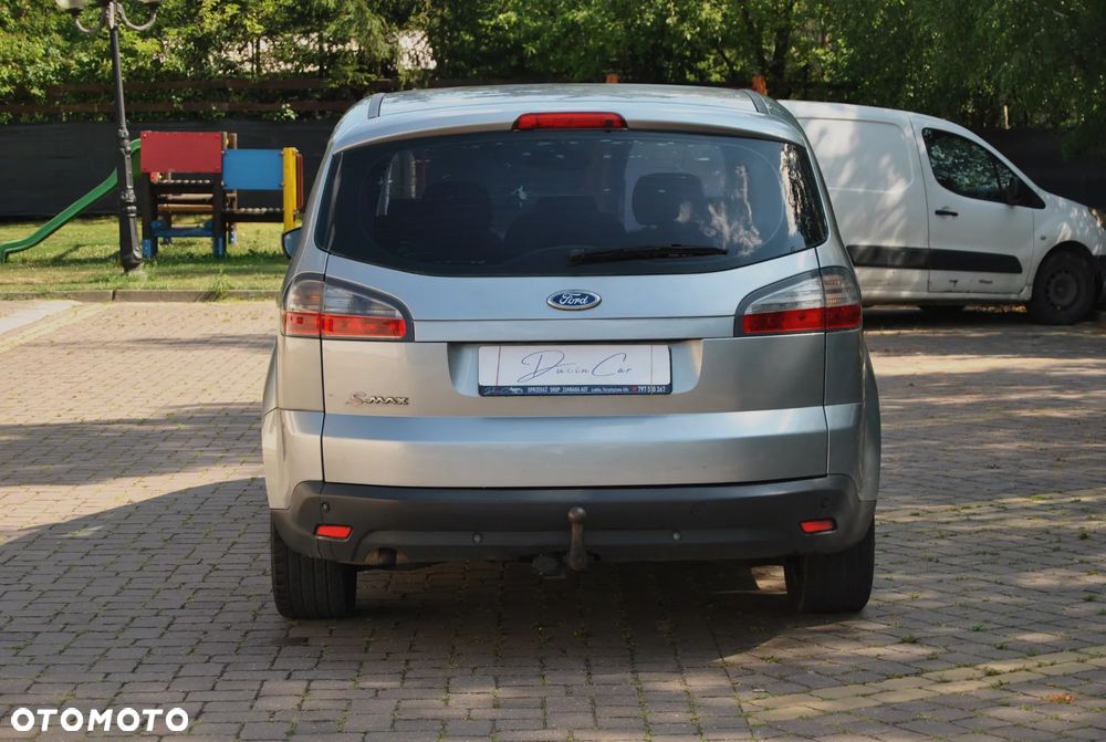 Ford S-Max 2.0 Ambiente - 18