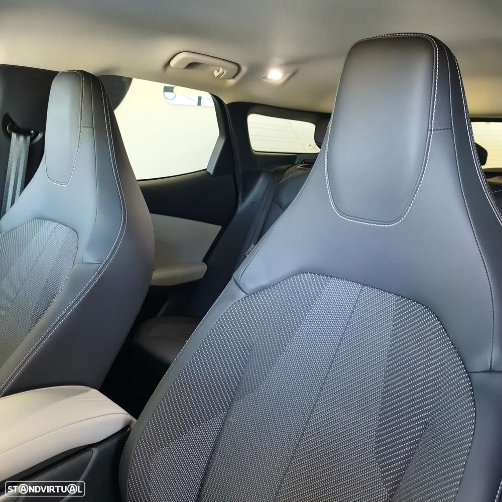 Ford Explorer Elektromotor c/ Extended Range RWD 77kWh Premium - 24