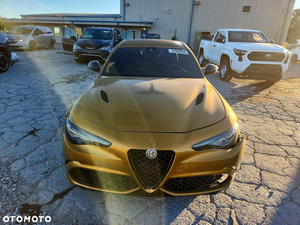 Alfa Romeo Giulia - 9