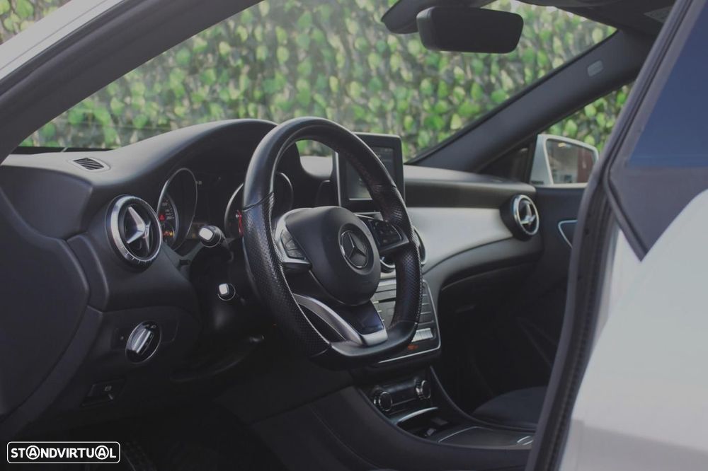 Mercedes-Benz CLA 200 d Shooting Brake AMG Line Aut. - 28