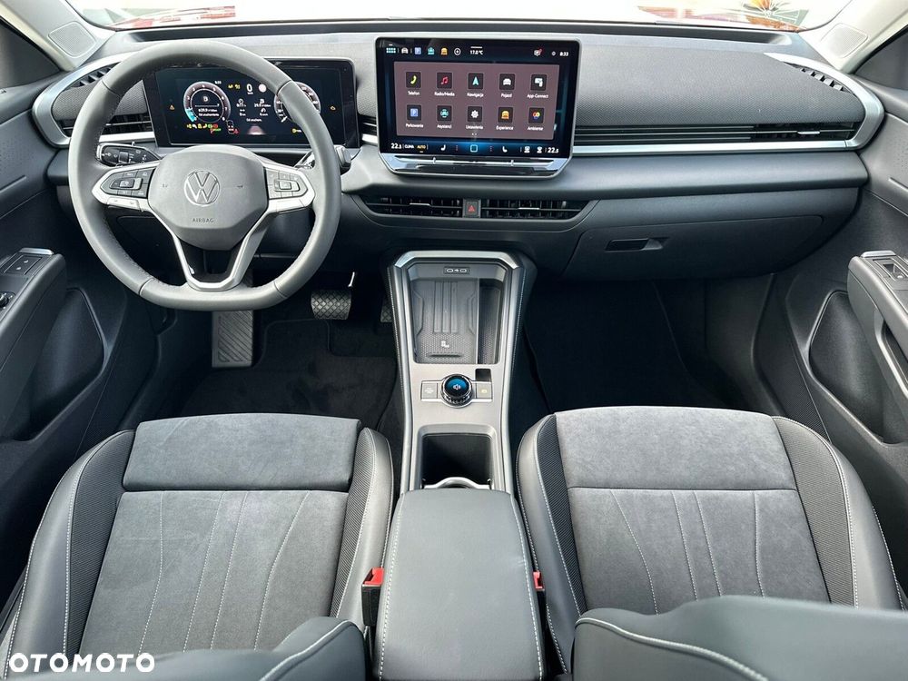 Volkswagen T-Roc - 21