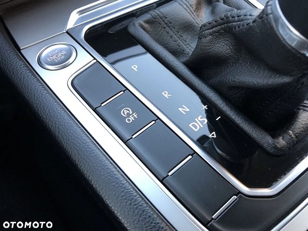 Volkswagen Passat 2.0 TDI BMT Comfortline DSG - 22