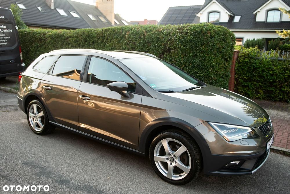 Seat Leon Sportstourer 2.0 TDI Start&Stop 4Drive X-Perience - 3