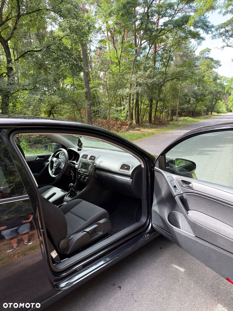 Volkswagen Golf 1.6 TDI DPF Trendline - 7