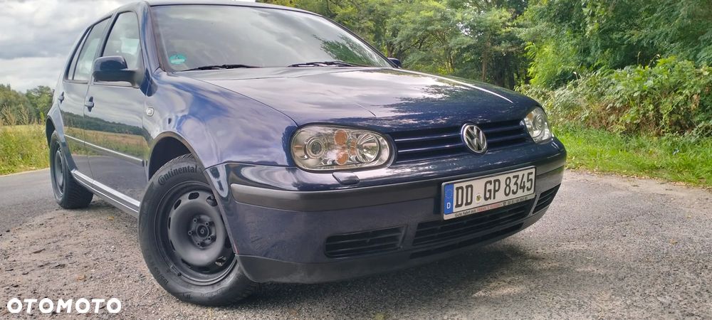Volkswagen Golf 1.6 - 5