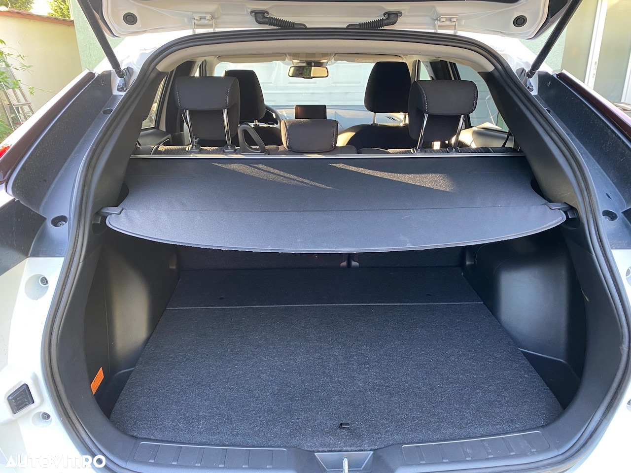 Mitsubishi Eclipse-Cross PHEV Invite - 13