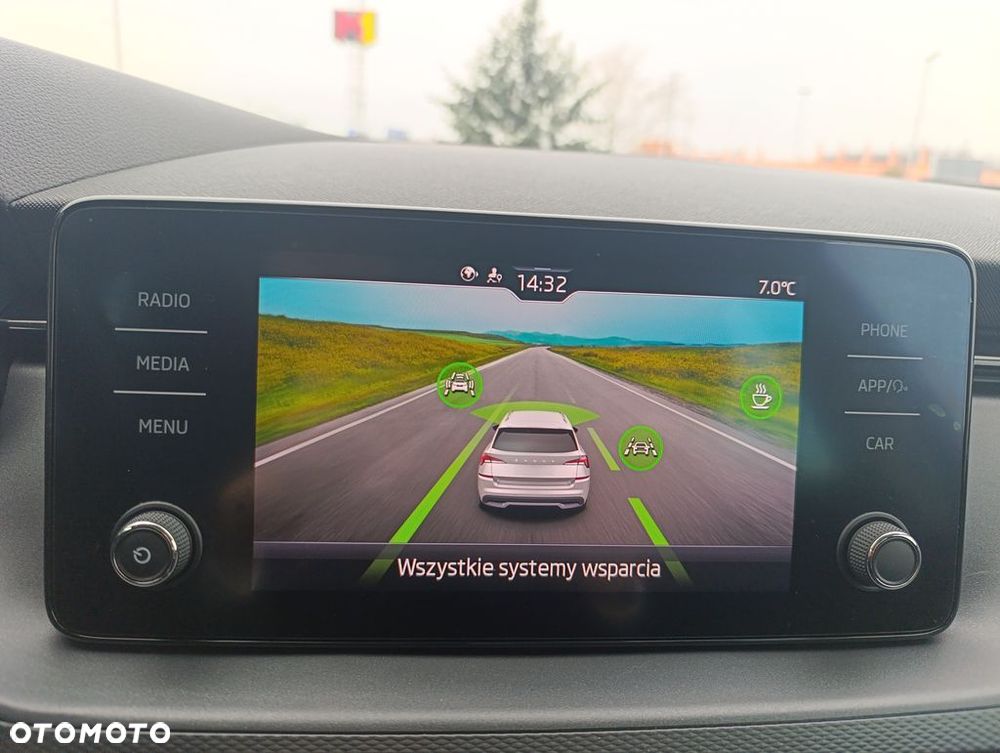 Skoda Kamiq 1.0 TSI Ambition DSG - 24