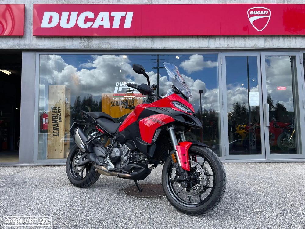 Ducati Multistrada V2 S - 1