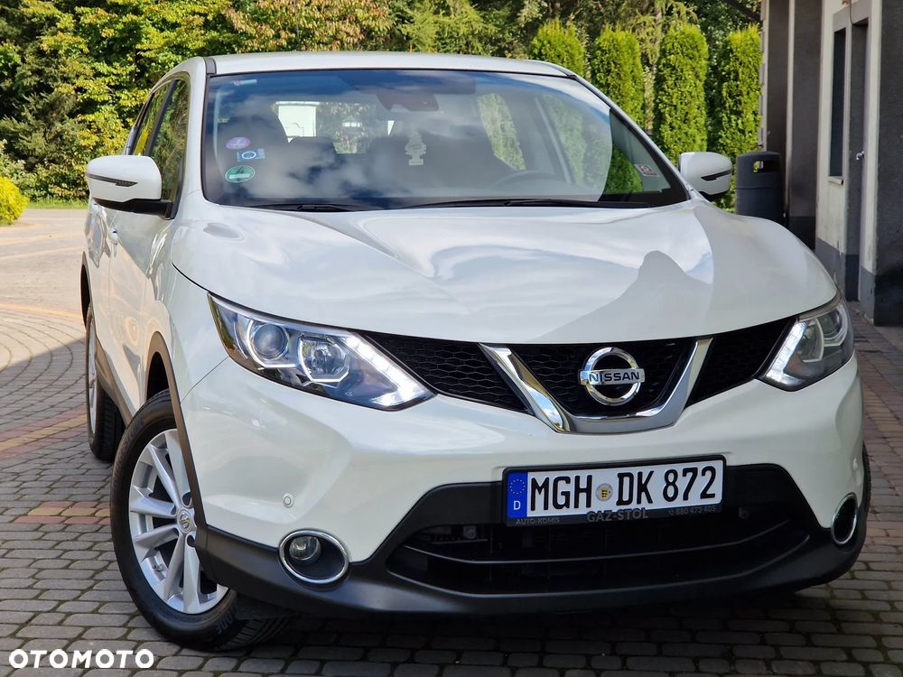 Nissan Qashqai 1.6 DIG-T 360 - 3
