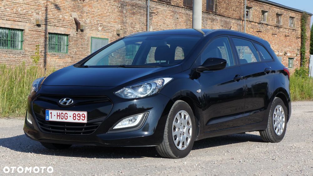 Hyundai i30 1.4 CRDi Advantage - 4