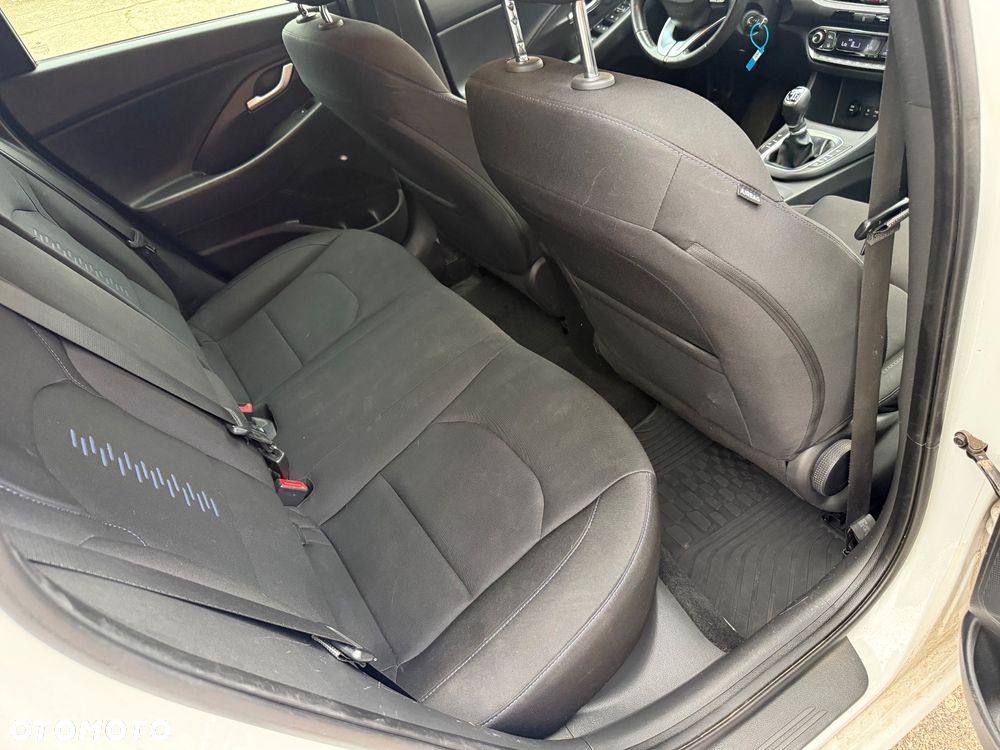 Hyundai i30 1.4 T-GDI GO Plus - 20