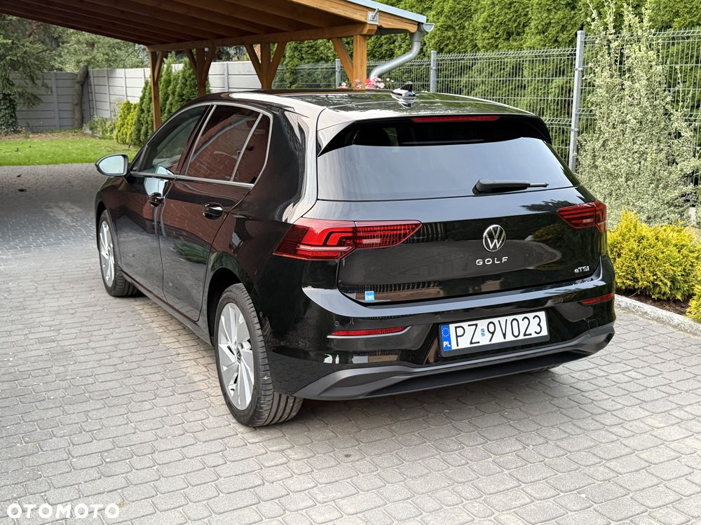 Volkswagen Golf 1.5 eTSI OPF DSG Life - 16
