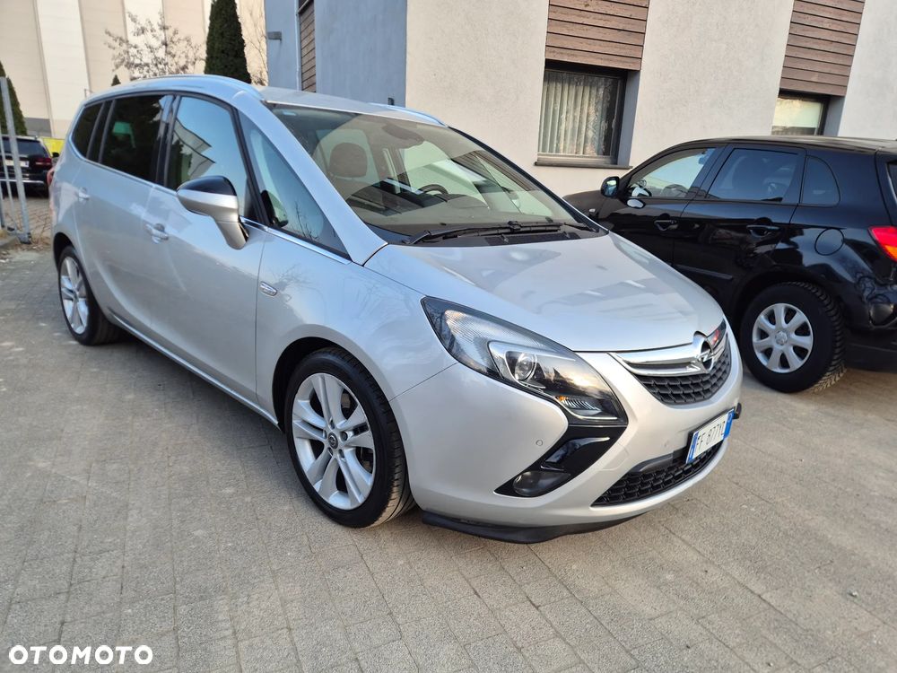Opel Zafira Tourer 2.0 CDTI Automatik Edition - 4