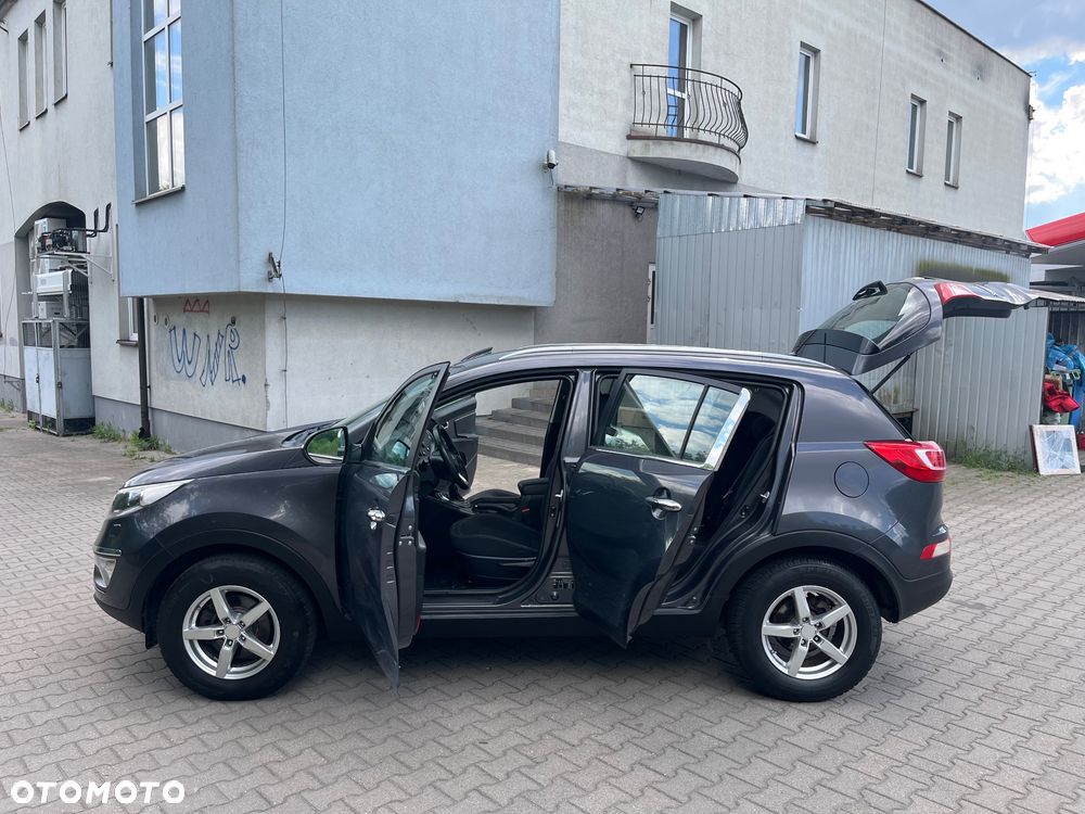 Kia Sportage 2.0 CVVT 2WD Spirit - 17