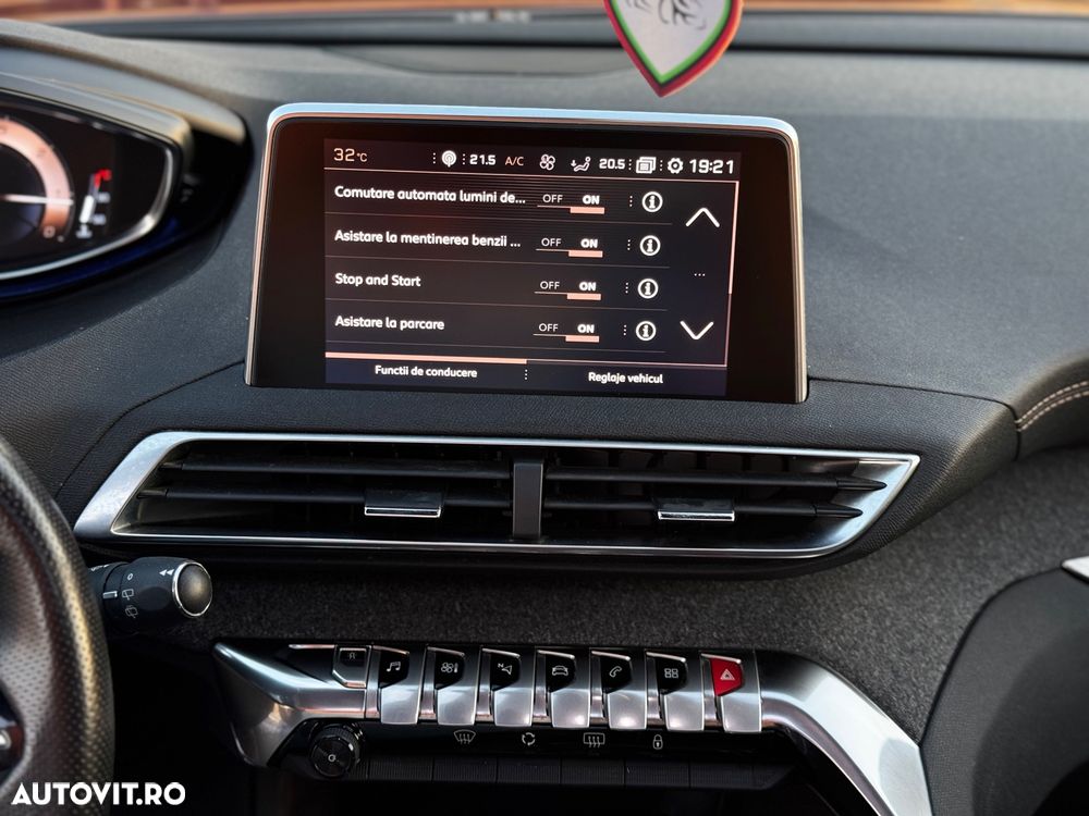 Peugeot 3008 1.6 BlueHDI S&S EAT6 GT-Line - 14