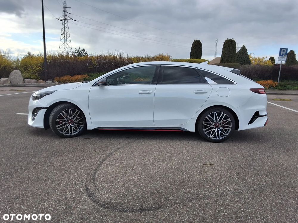Kia ProCeed - 6