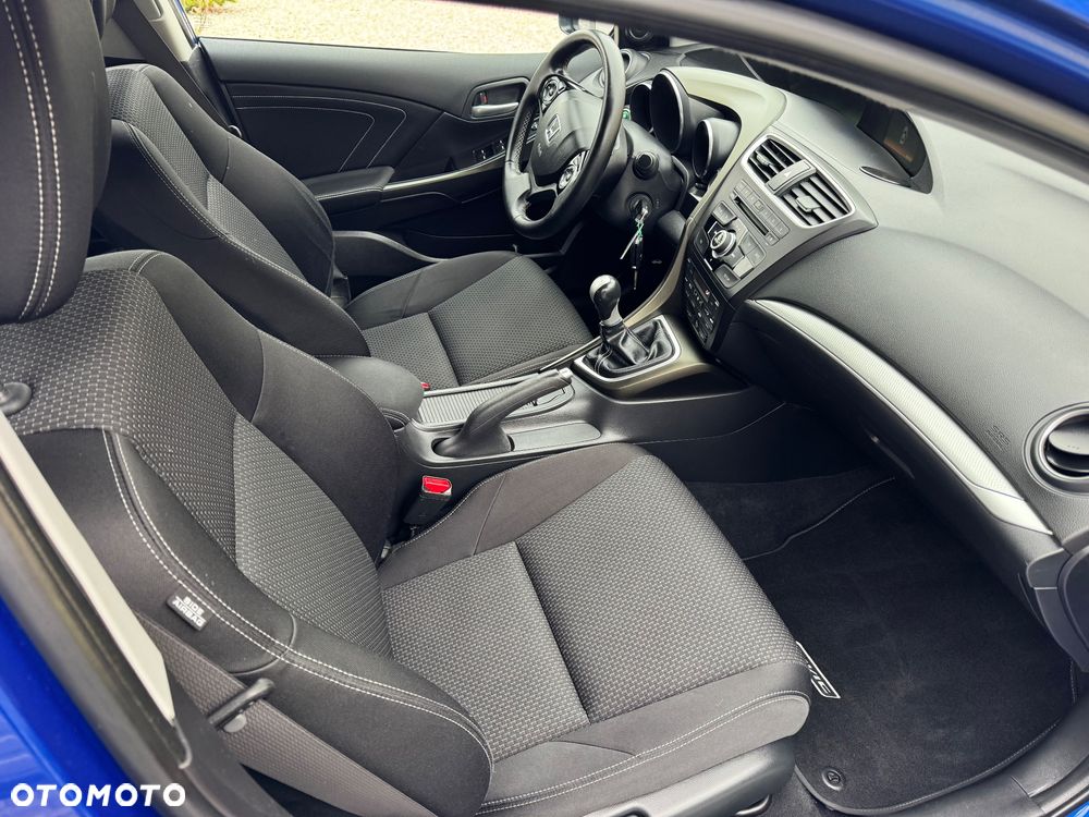 Honda Civic 1.4 i-VTEC Sport Black Edition - 16