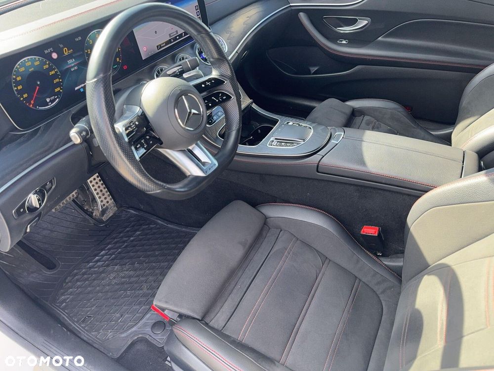 Mercedes-Benz Klasa E AMG 53 4-Matic+ 9G-TRONIC - 11