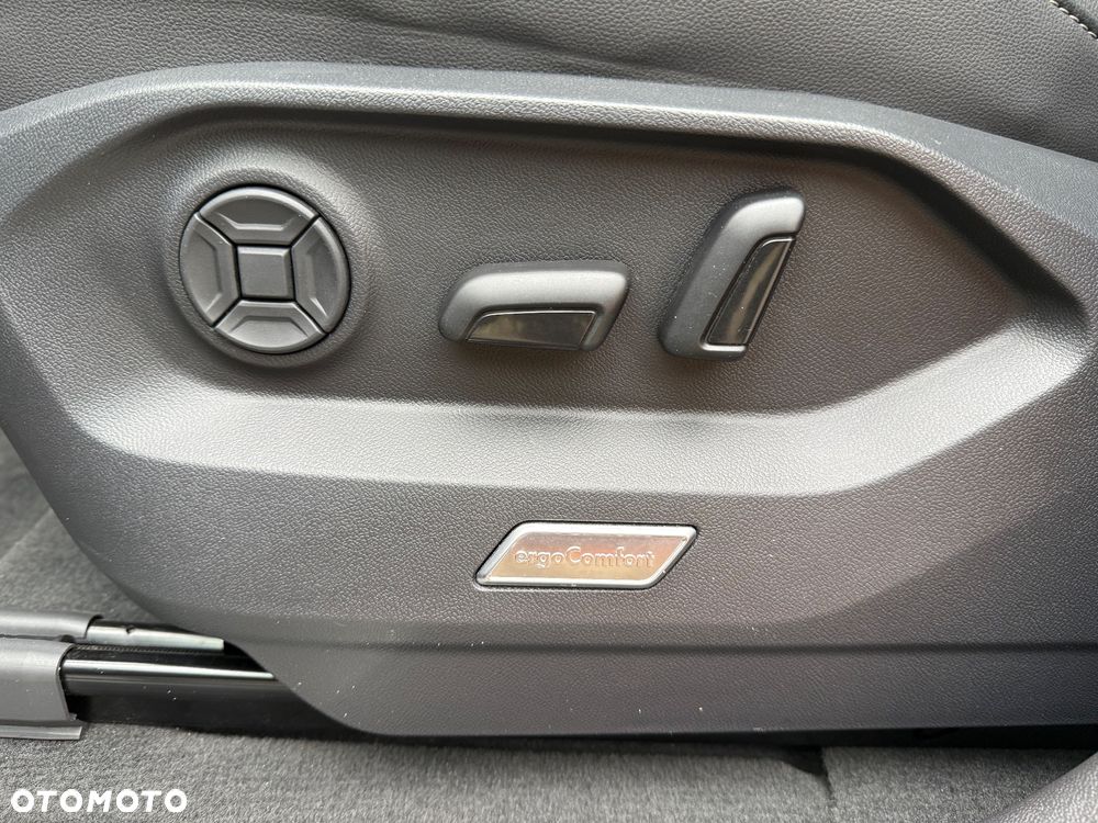 Volkswagen Touareg 3.0 V6 TDI SCR 4Motion Automatik R-Line - 26