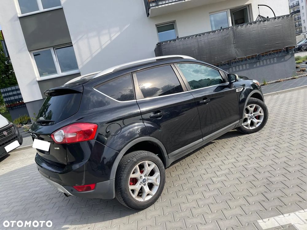 Ford Kuga - 34