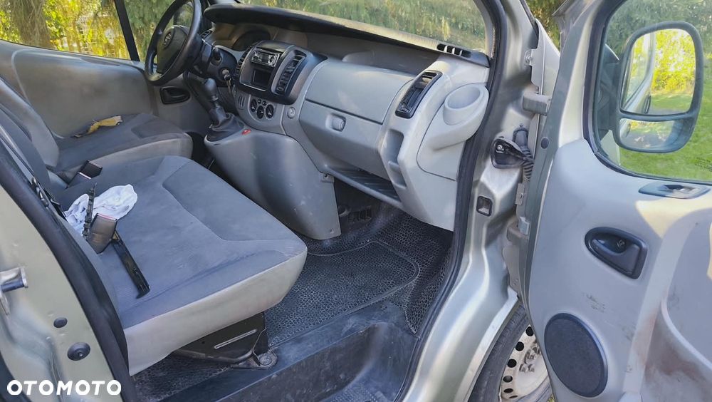 Opel Vivaro - 7