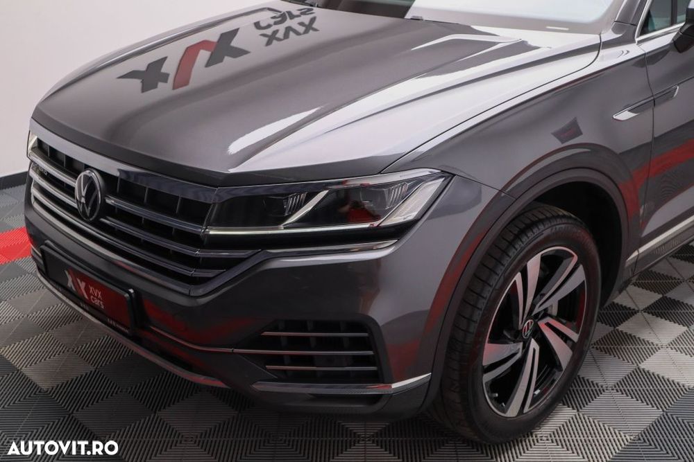 Volkswagen Touareg 3.0 V6 e-Hybrid 4Motion Aut. Elegance - 13