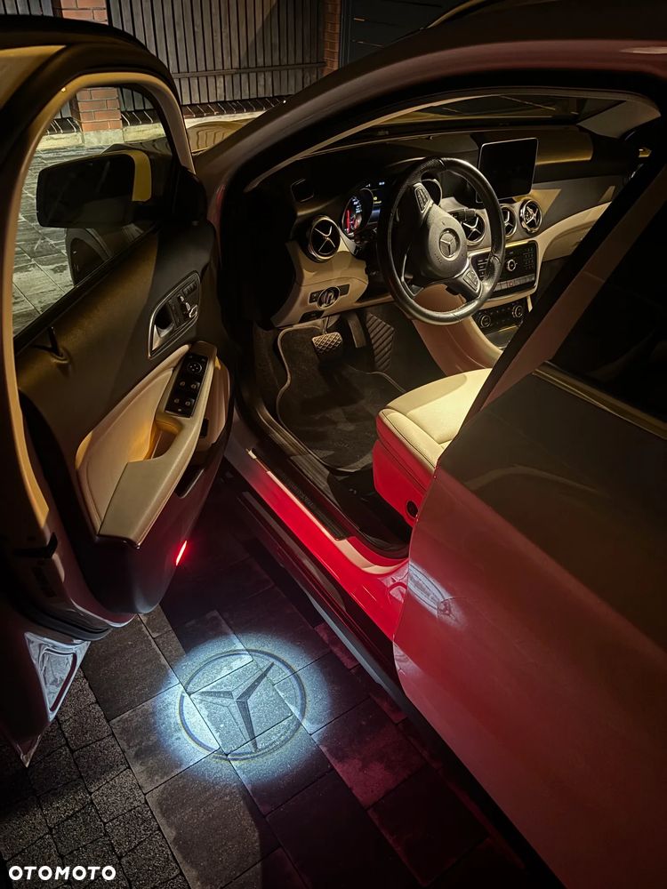 Mercedes-Benz GLA 250 4-Matic - 3