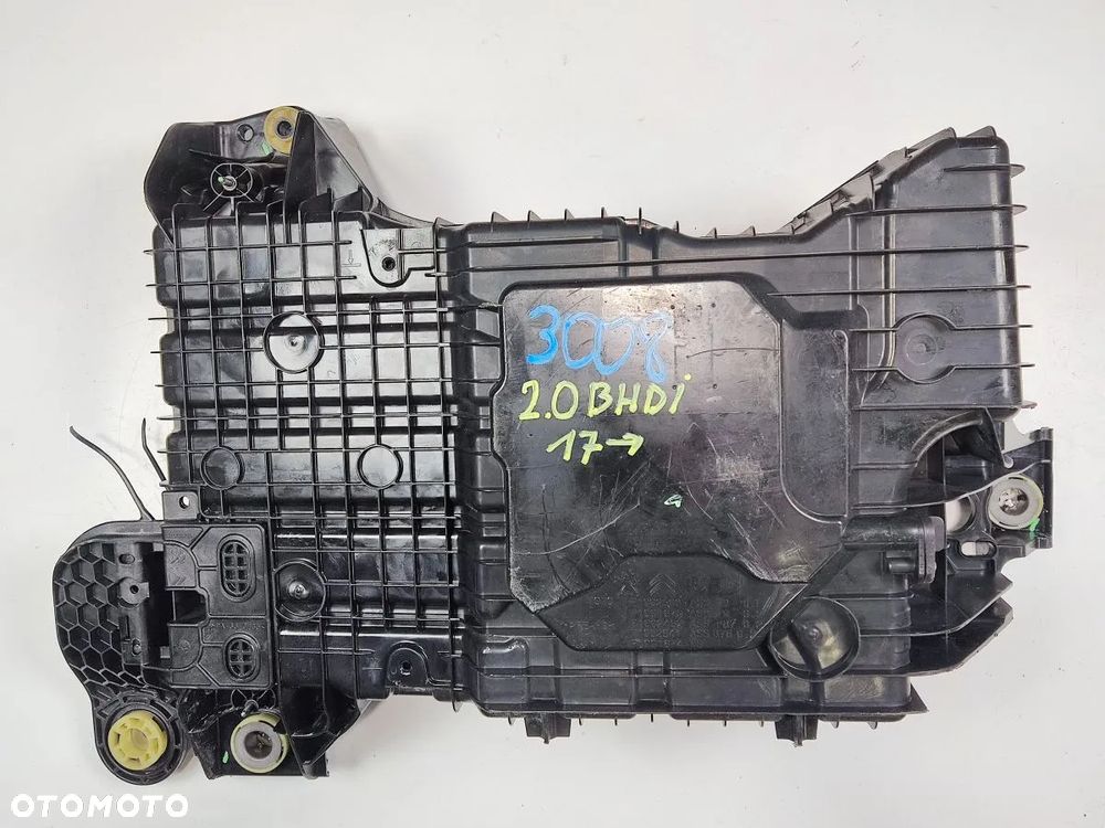 PEUGEOT 3008 2.0 BHDI 17-20r Zbiornik AdBlue - 9