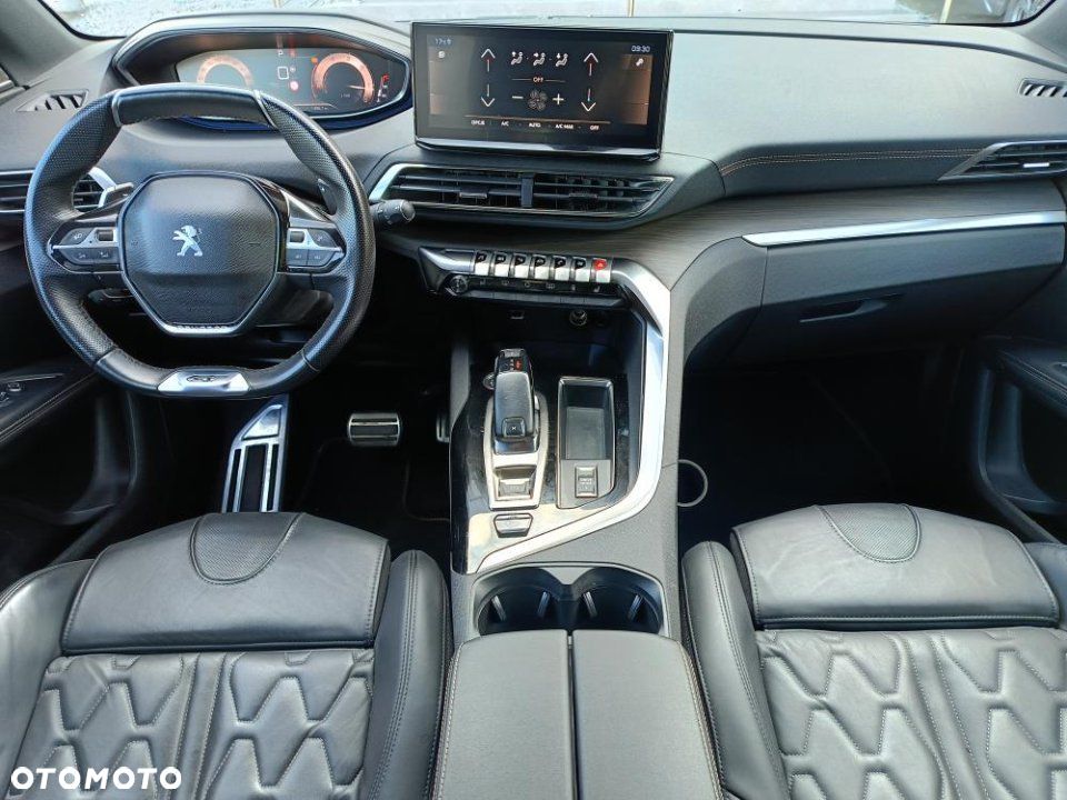Peugeot 5008 - 10