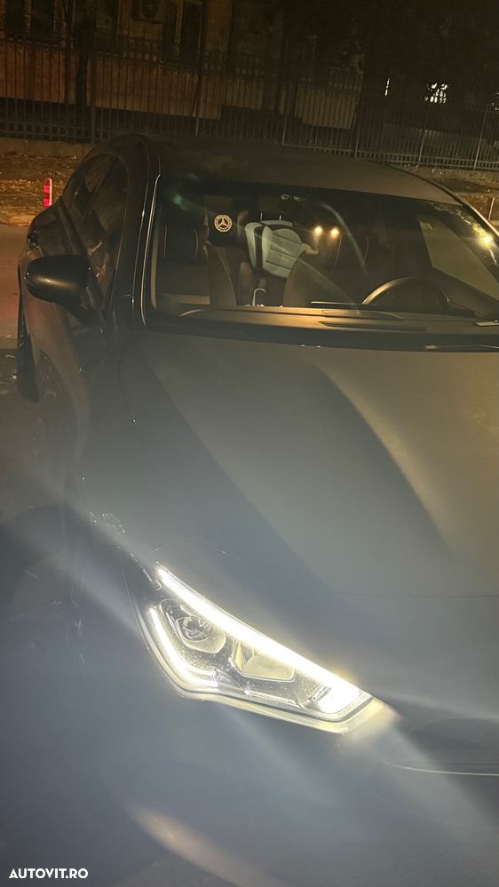 Mercedes-Benz CLA - 22